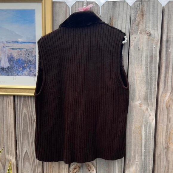 brown faux fur trim suede zip up vest ribbed knit collared - Picture 4 of 4